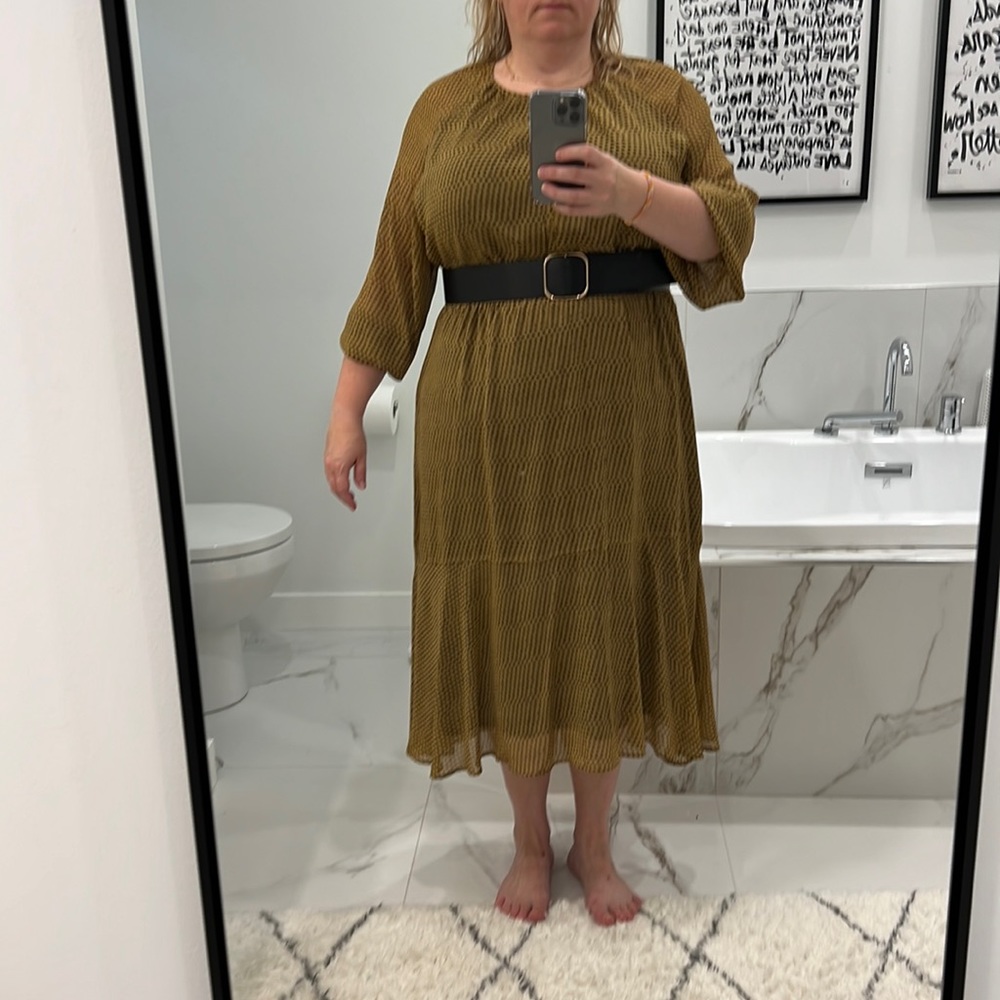 Size 18 Polka-dot midi dress